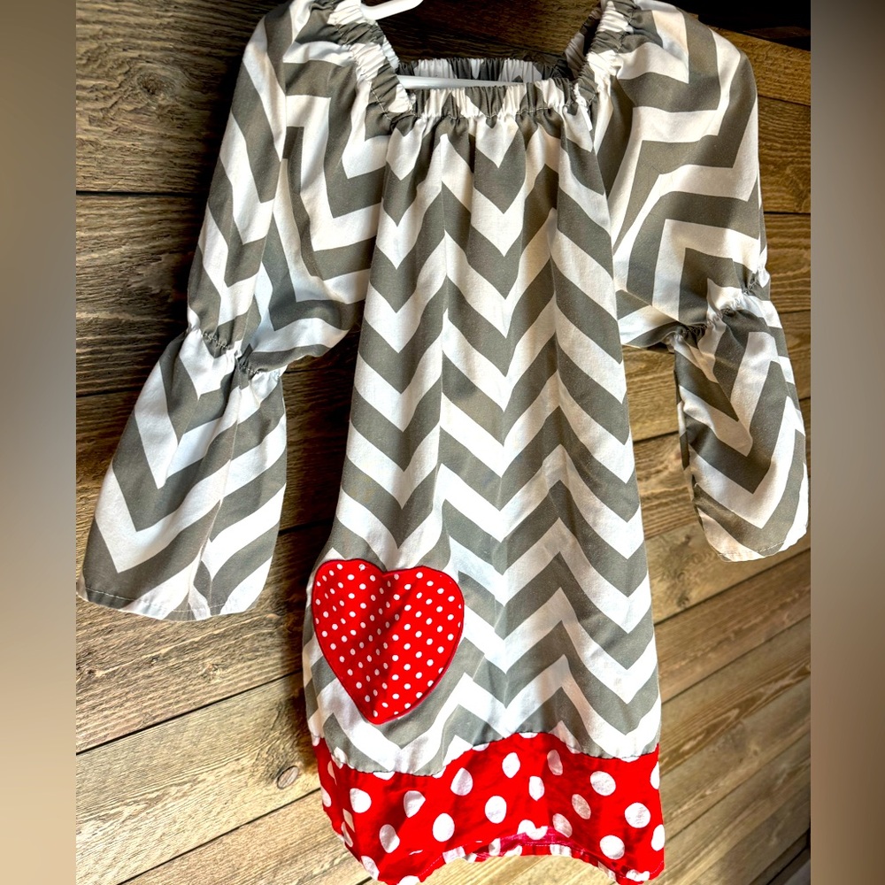 Super cute chevron dress